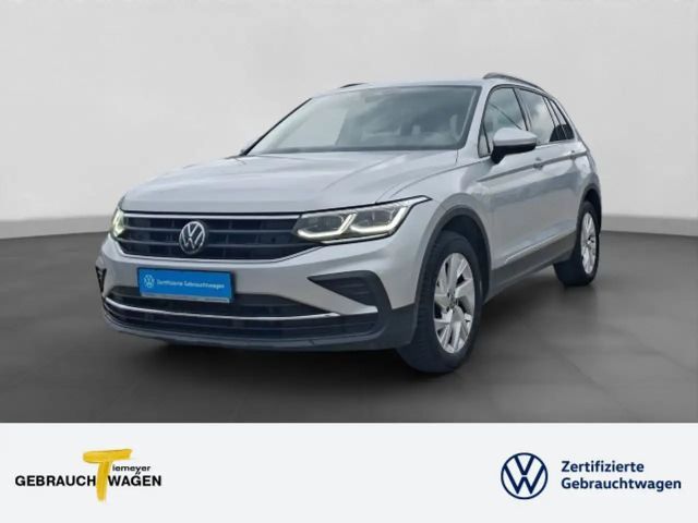 Volkswagen Tiguan 2.0 TDI DSG 4M LIFE MATRIX AHK LM18 ACC 2022 Diesel