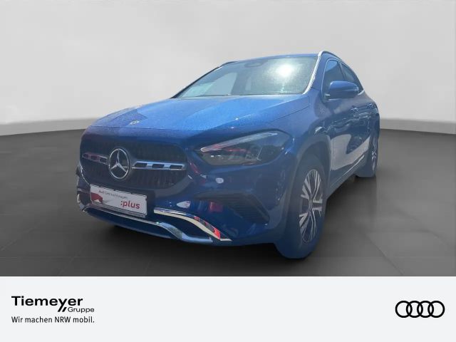 Mercedes-Benz GLA 200 PROGRESSIV LM18 KAMERA LED 2023 Benzine