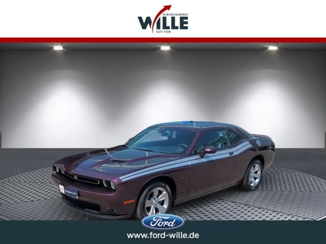 Dodge Challenger SXT 3,6 V6 TOP-Zustand 1.Hand 2022 Benzine