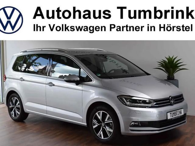 Volkswagen Touran Highline TSI DSG AHK Navi Kamera ACC 2022 Benzine