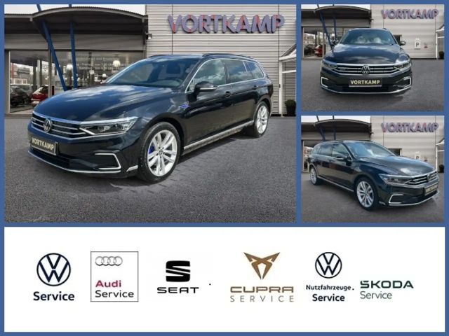 Volkswagen Passat Variant GTE Pano/AHK/StdHzg/IQLight 2022 Hybride / Benzine
