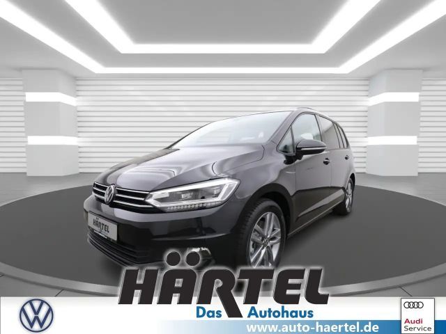 Volkswagen Touran COMFORTLINE 1.5 TSI DSG 7-SITZER Bluetooth 2025 Benzine