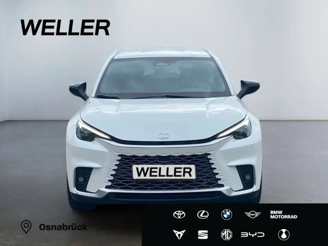 Lexus LBX ELEGANT Rückfahrkamera , Sitzh. Navi , 2026 Hybride / Benzine
