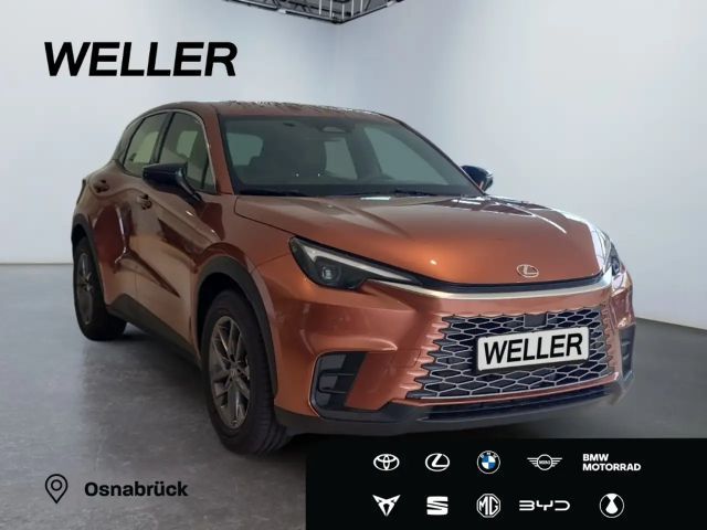 Lexus LBX FWD Basis mit Komfortpaket Rückfahrkamera 2026 Hybride / Benzine