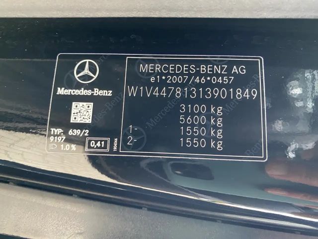 Mercedes-Benz V 220
