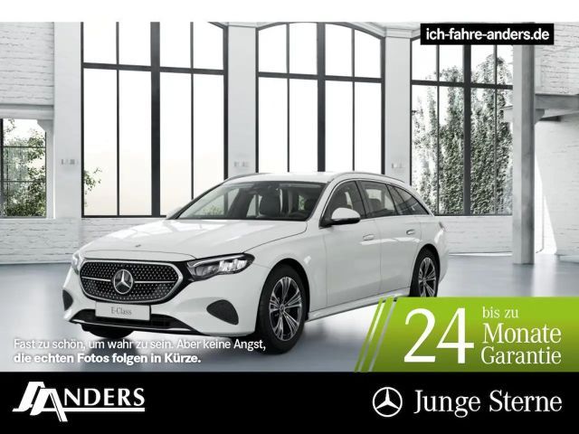 Mercedes-Benz E 200 T AVANTGARDE+Distr.+AHK+LED+Kam+SHZ+PTS+ 2025 Benzine