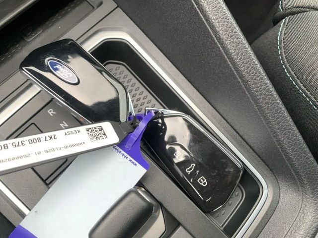 Ford Grand Tourneo