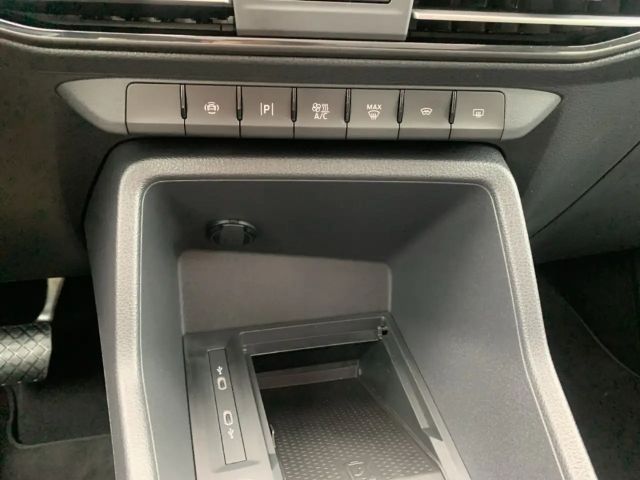 Ford Grand Tourneo