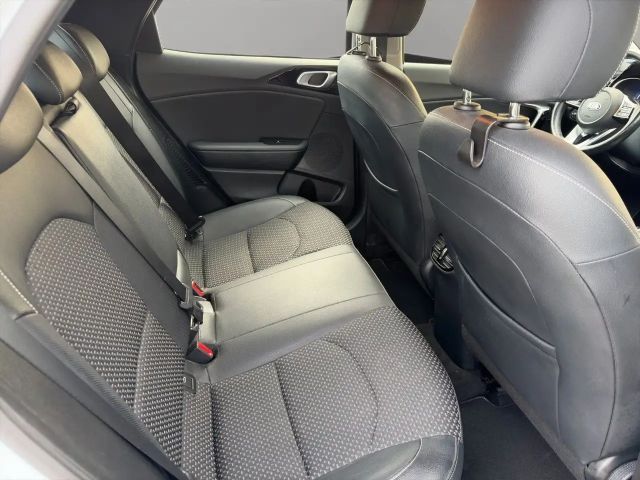 Kia Ceed / cee'd