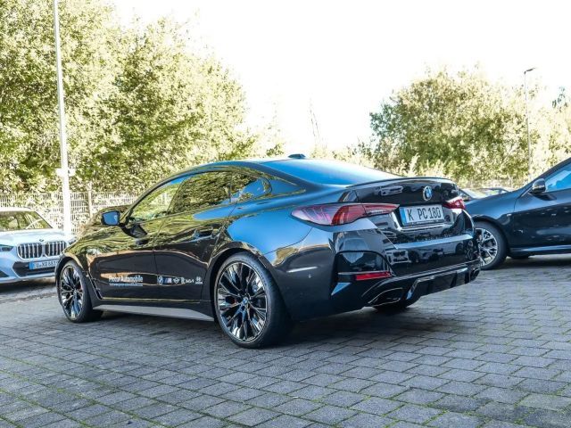 BMW 440