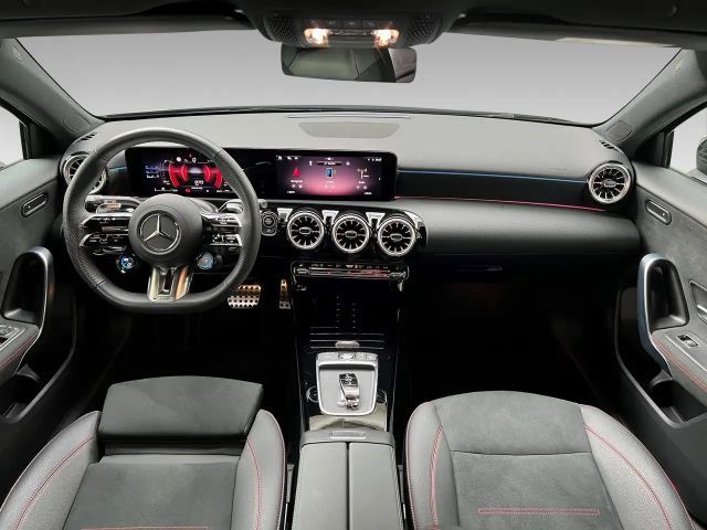 Mercedes-Benz A 35 AMG