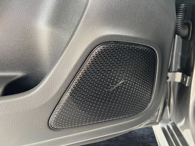 Mercedes-Benz A 35 AMG
