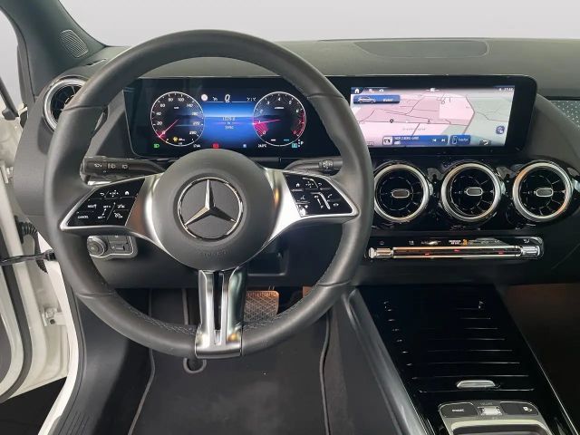 Mercedes-Benz B 250