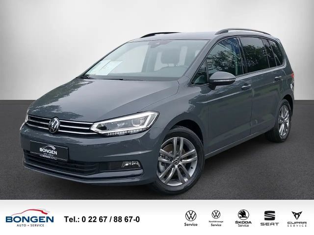 Volkswagen Touran 1.5 TSI Comfortline DSG 7Sitzer AHK Carplay Klima 2026 Benzine