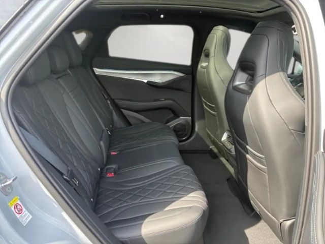 BYD Sealion 7
