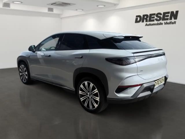 BYD Sealion 7