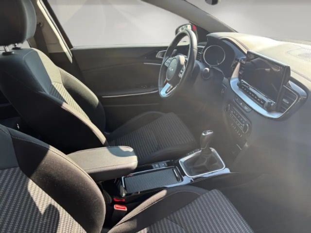 Kia Ceed / cee'd