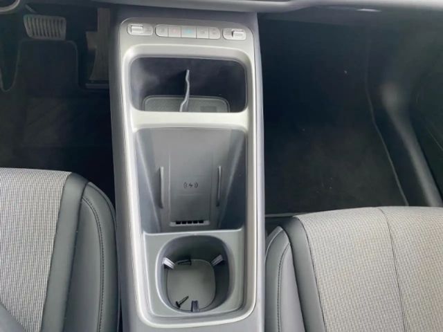 BYD Dolphin G