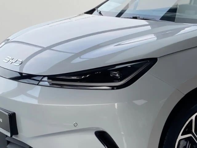 BYD Dolphin G