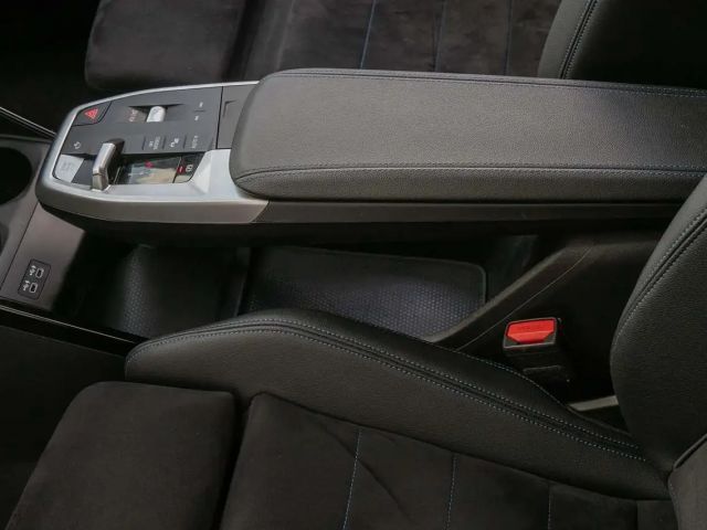 BMW 223