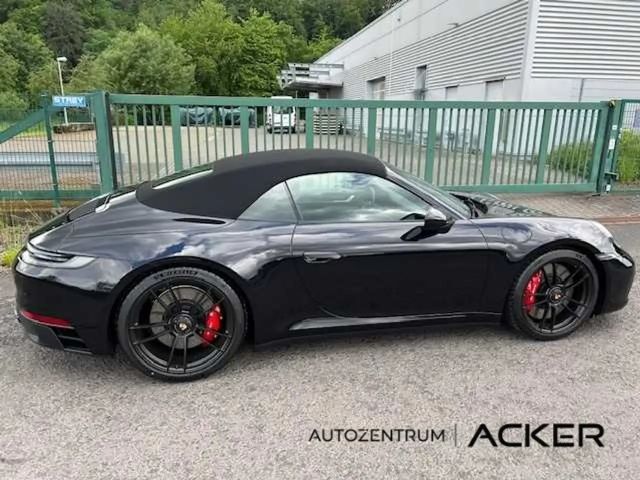 Porsche 992