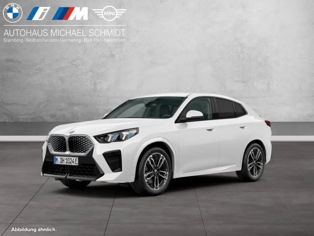 BMW iX2 xDrive30 M Sportpaket Head-Up HK HiFi DAB 2026 Elektrisch