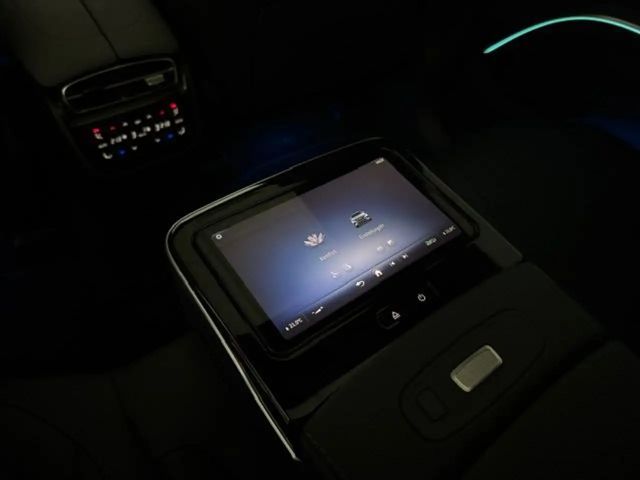 Mercedes-Benz EQS SUV