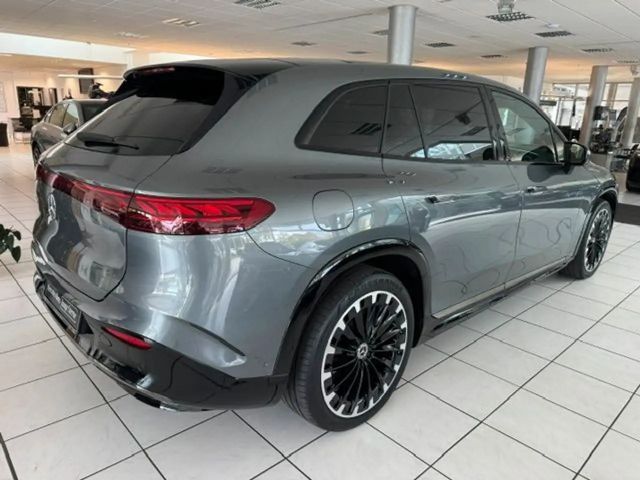 Mercedes-Benz EQS SUV