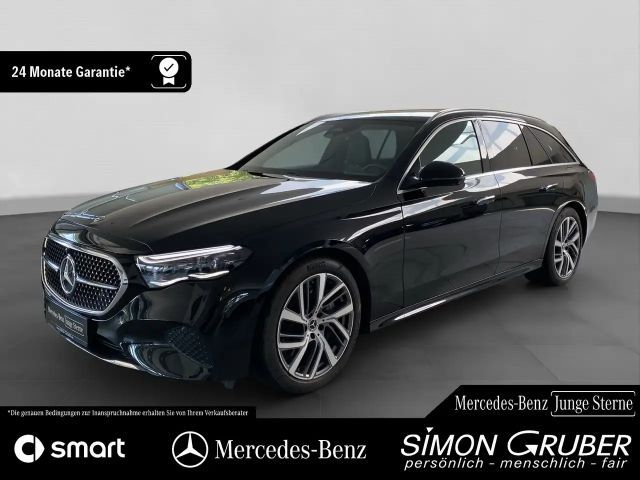 Mercedes-Benz E 300 T de 4M Avantgarde DigiLight 360 Dist. AHK 2025 Hybride / Diesel