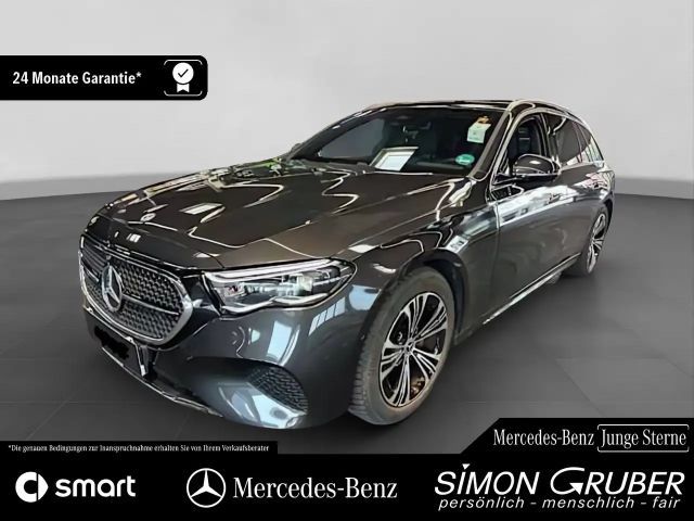 Mercedes-Benz E 220 Td 4M Avantgarde DigiLight Memory 360 AHK 2025 Diesel