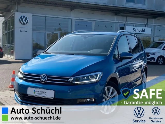 Volkswagen Touran 1.5 TSI DSG 7-SITZER COMFORTLINE FAHRERAS 2022 Benzine