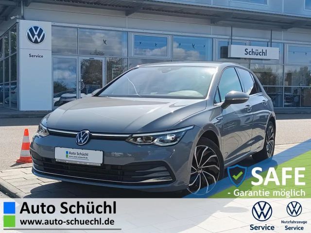 Volkswagen Golf 1.5 eTSI DSG Style APP-CONNECT+ACTIVE-INFO+ 2024 Benzine