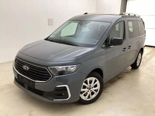 Ford Grand Tourneo