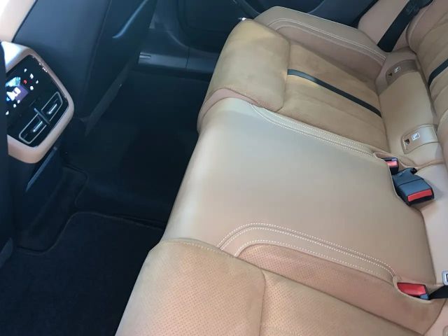 Mazda 6e