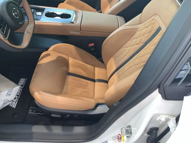 Mazda 6e
