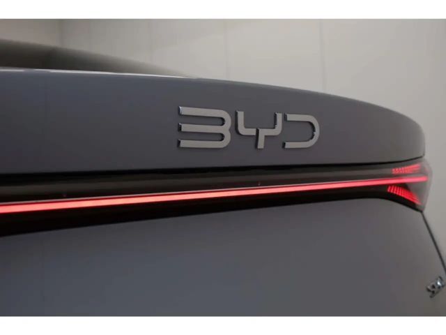 BYD Seal