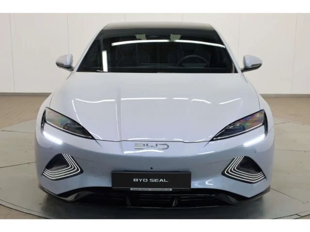 BYD Seal