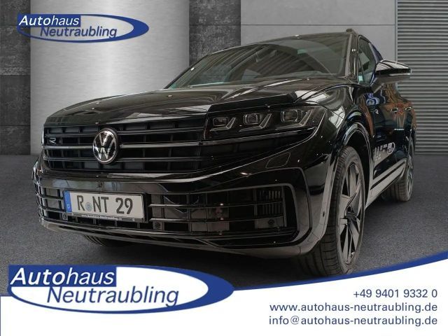 Volkswagen Touareg 3.0 TSI "R" 462 PS +LEDER+AHK+NAVI+PANO+ 2026 Hybride / Benzine
