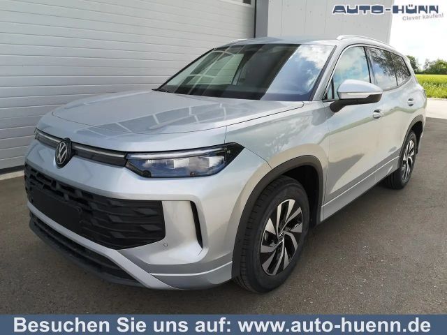 Volkswagen Tayron 1.5 eTSI 110 kW Life LED Plus 7 Sitzer el. Hk, ... 2026 Benzine