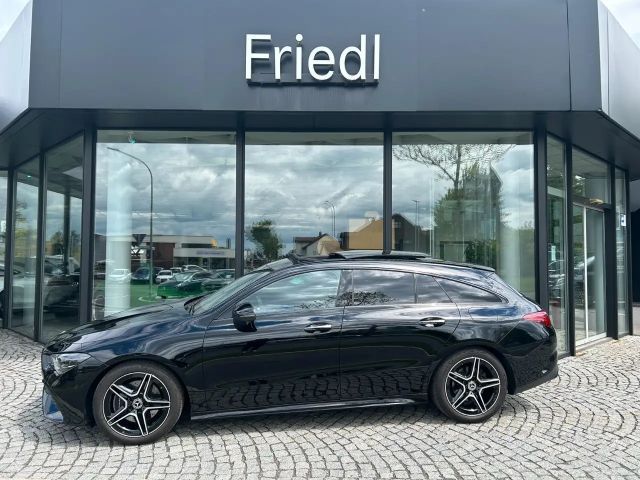 Mercedes-Benz CLA 200 AMG, Pano, AHK, Night 2023 Benzine