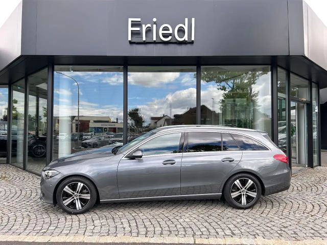 Mercedes-Benz C 180 T Avantgarde, AHK, LED, Kamera, MBUX, 2023 Benzine