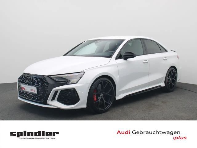 Audi RS3 quattro S-tronic/ Keramik,Vmax290 2024 Benzine