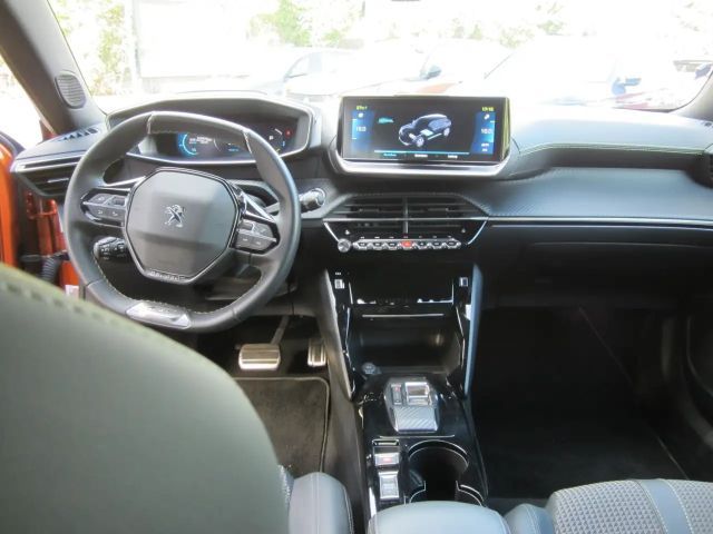 Peugeot e-2008