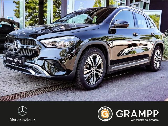 Mercedes-Benz GLA 250 4M Progressive-Advanced/Kamera/Multibeam 2024 Benzine