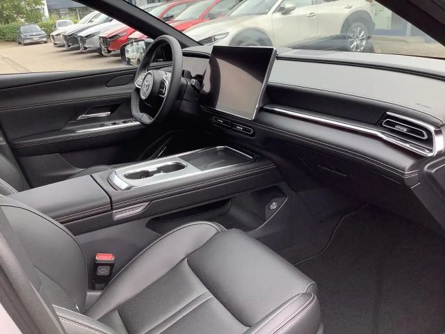 Mazda 6e