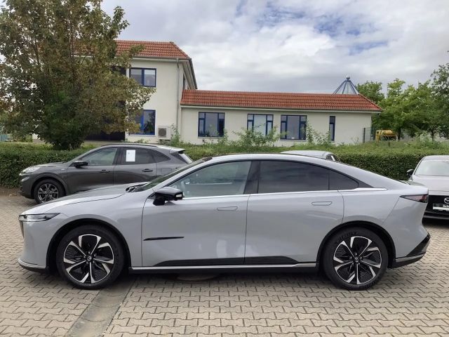 Mazda 6e