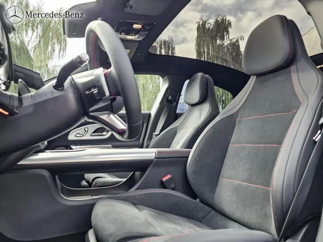 Mercedes-Benz CLA 350