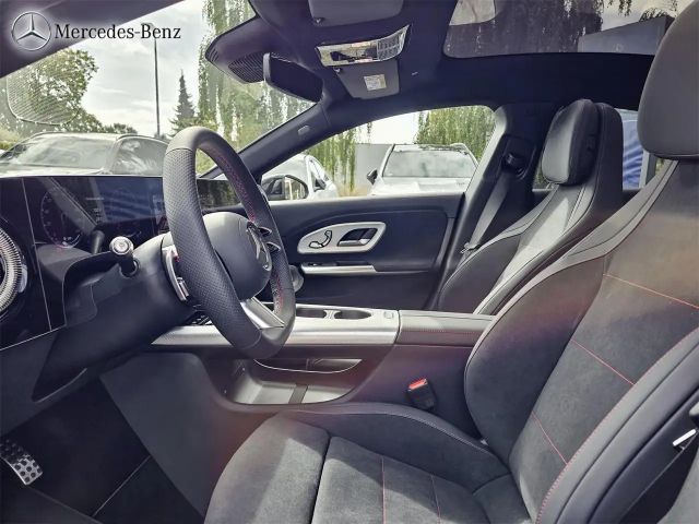 Mercedes-Benz CLA 350