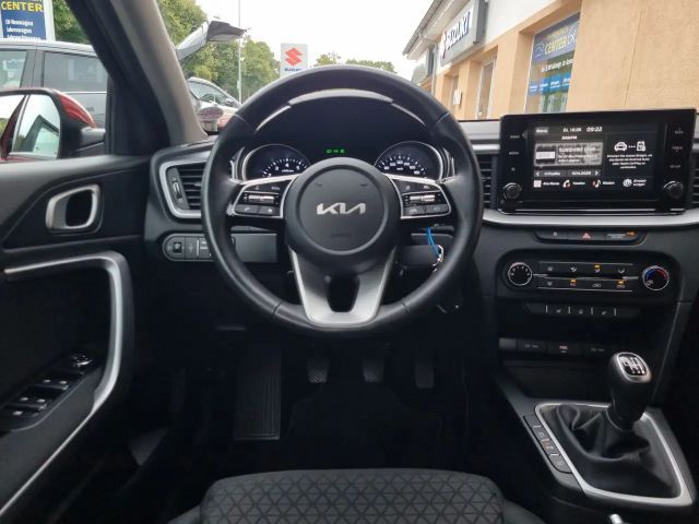 Kia Ceed / cee'd