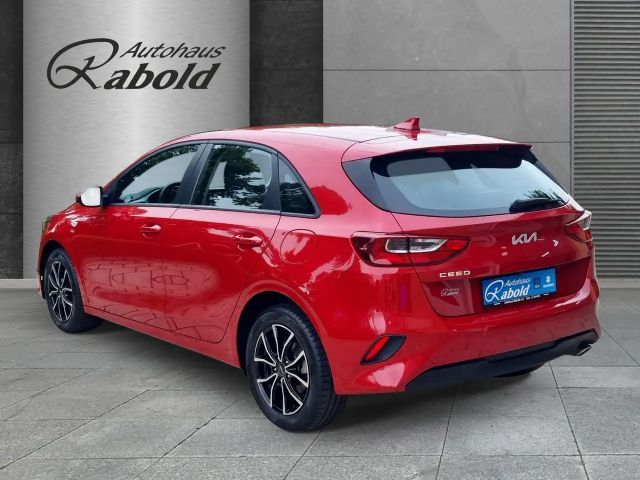 Kia Ceed / cee'd